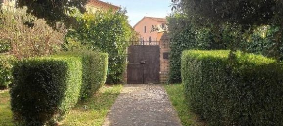 9 rooms Villa in Avigliano Umbro, Italy No. 51012 3