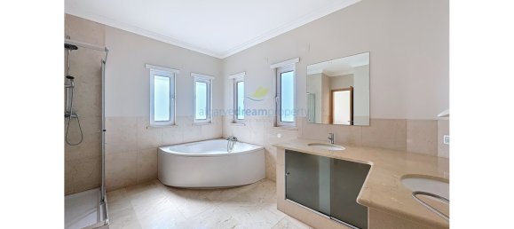 5 Schlafzimmer Villa in Almancil, Portugal, Nr. 101548 29