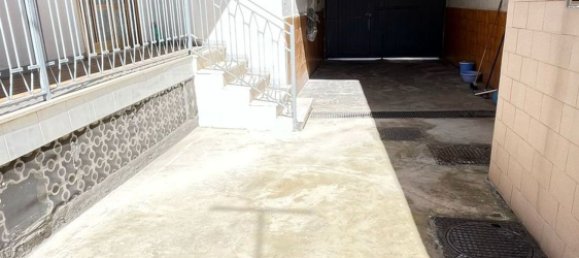 4 rooms House in Carinaro, Italy No. 284057 2