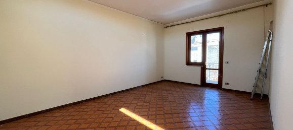 4 rooms House in Carinaro, Italy No. 284057 24