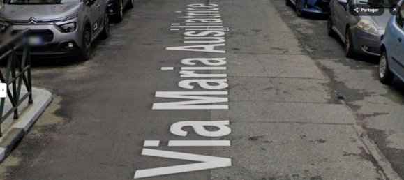 2 rooms Apartment in Turin, Italy No. 299939 9