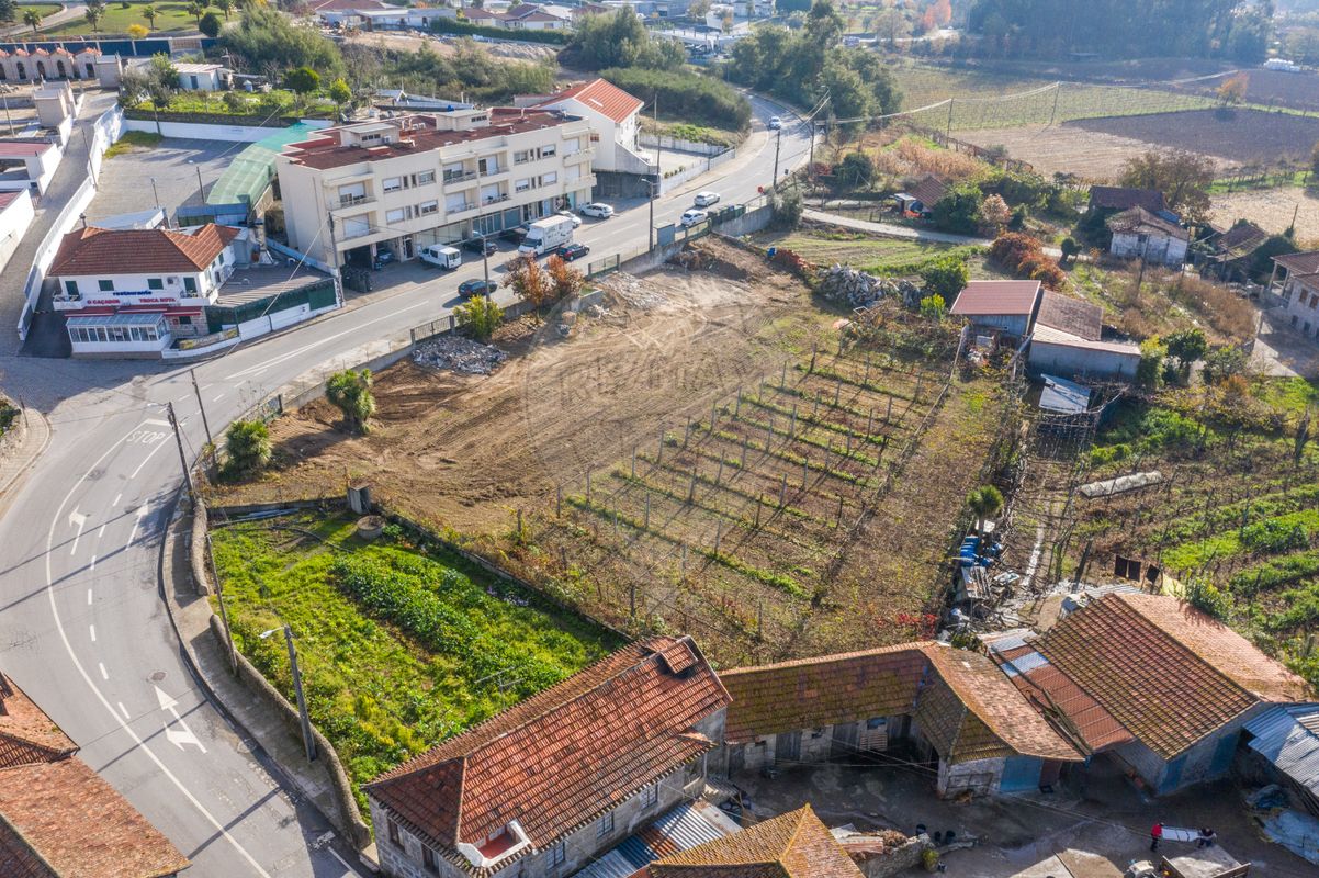 2819m² Land in Lousada, Portugal No. 60046