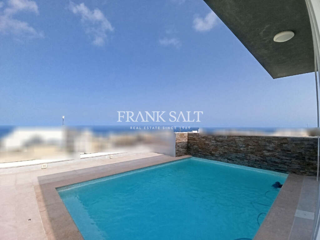 Ático de 5 dormitorios en Xghajra, Malta No. 2027