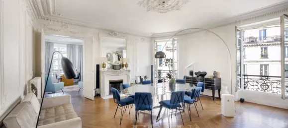 4 bedrooms Apartment in Paris, France No. 180773 5