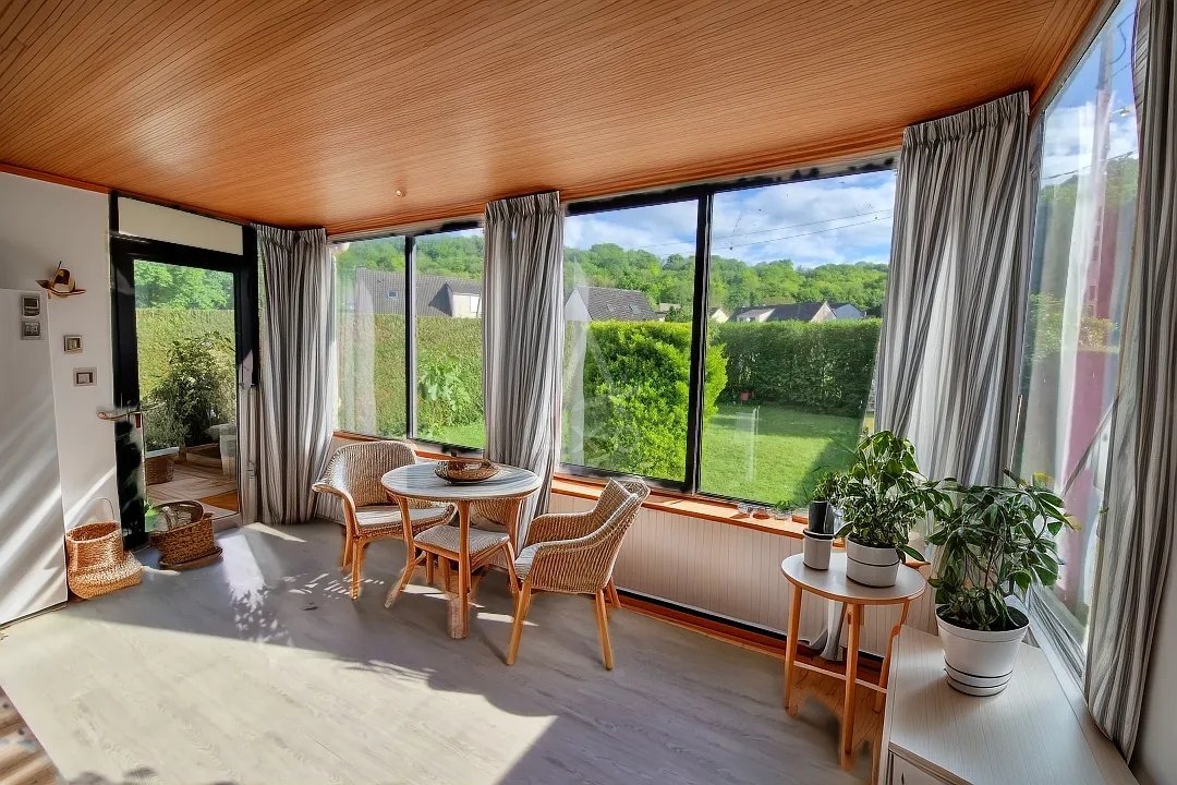 4 bedrooms House in Auneuil, France No. 80975