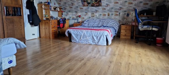 4 bedrooms House in Auneuil, France No. 80975 15