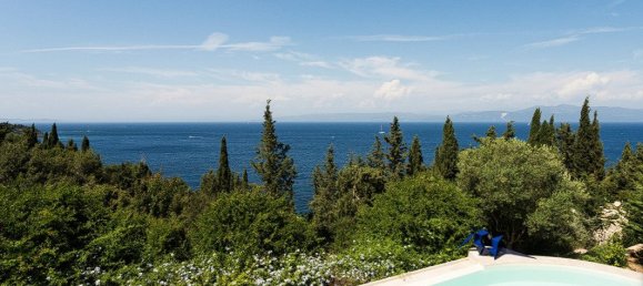 8 bedrooms Villa in Corfu, Greece No. 9035 3