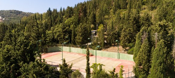 8 bedrooms Villa in Corfu, Greece No. 9035 10