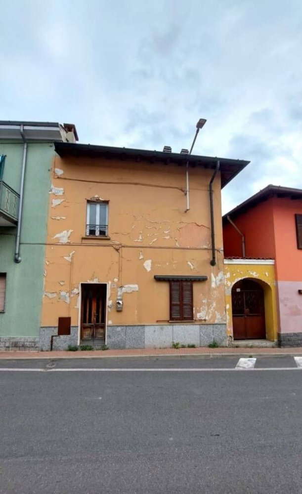 Apartamento de 2 habitaciónes en Orio Litta, Italy No. 179687