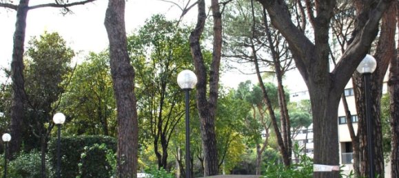 5 rooms Apartment in Rome, Italy No. 46816 5