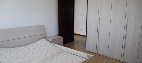 5 rooms Apartment in Rome, Italy No. 46816 24
