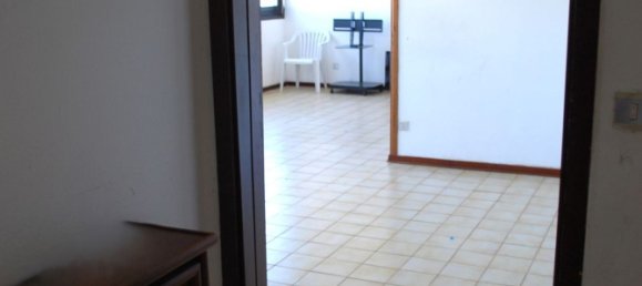 5 rooms Apartment in Rome, Italy No. 46816 35