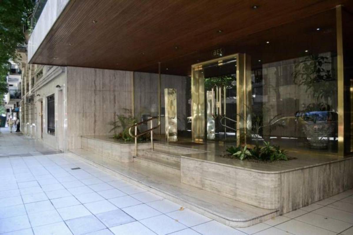 4 bedrooms Apartment in Buenos Aires, Argentina No. 83001