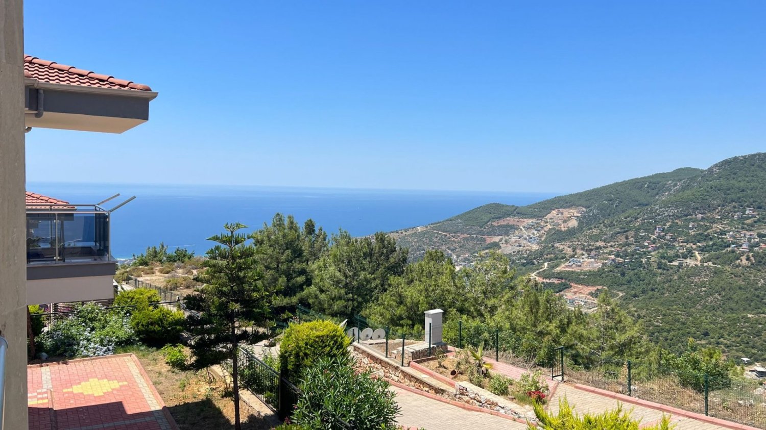 Villa 3+1 in Alanya, Turkey No. 22944