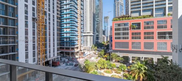 1 bedroom Commercial property for sale in Miami, Miami-Dade, Florida, USA № 615103 6
