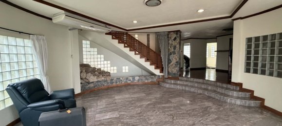 Casa de 2 dormitorios en Kathu, Thailand No. 71188 6