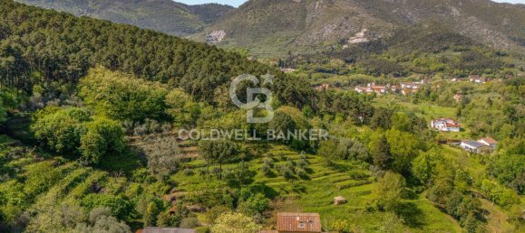 4 bedrooms Villa in Lucca, Italy No. 272674 33