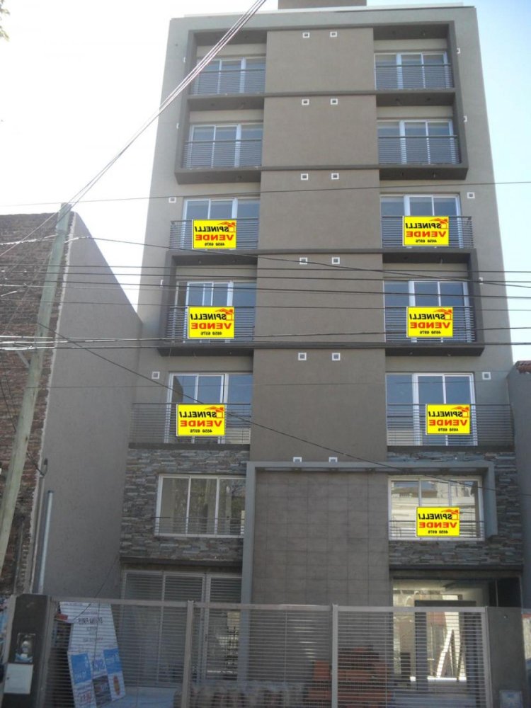 Studio in Moron, Argentina, Nr. 56653