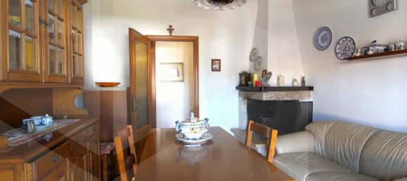 2 bedrooms Villa in Calcinaia, Italy No. 25539 7