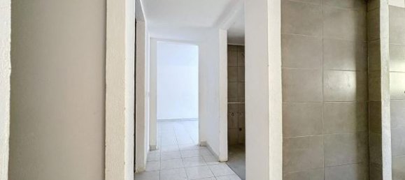 Gewerbliche Immobilie in Portimao, Portugal 296m², Nr. 85660 9