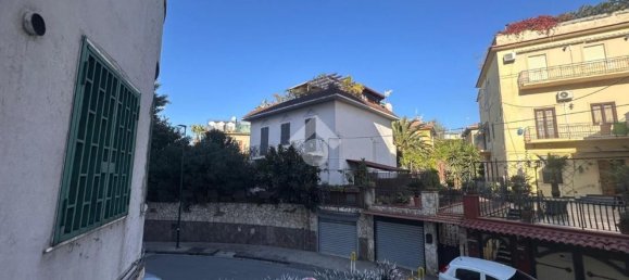 3-Zimmer Wohnung in Naples, Italy, Nr. 208892 15