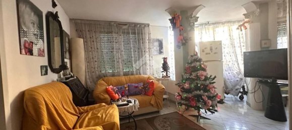 3-Zimmer Wohnung in Naples, Italy, Nr. 208892 6