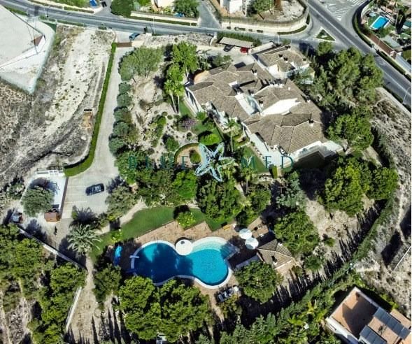 Casa T7 em Molina de Segura, Spain N.º 62261