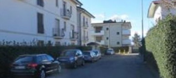 Apartamento de 2 habitaciónes en Desio, Italy No. 7687 4