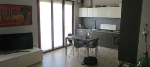 Apartamento de 2 habitaciónes en Desio, Italy No. 7687 10