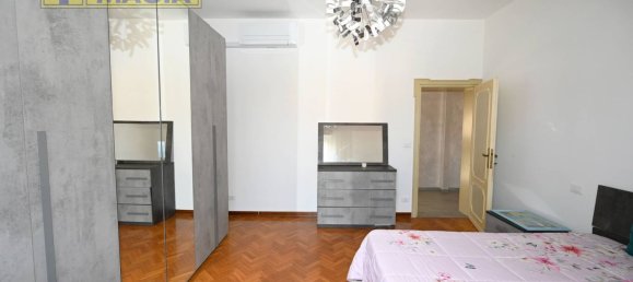 Casa de 8 divisões em Colli del Tronto, Italy N.º 124695 13