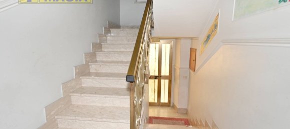 Casa de 8 divisões em Colli del Tronto, Italy N.º 124695 23