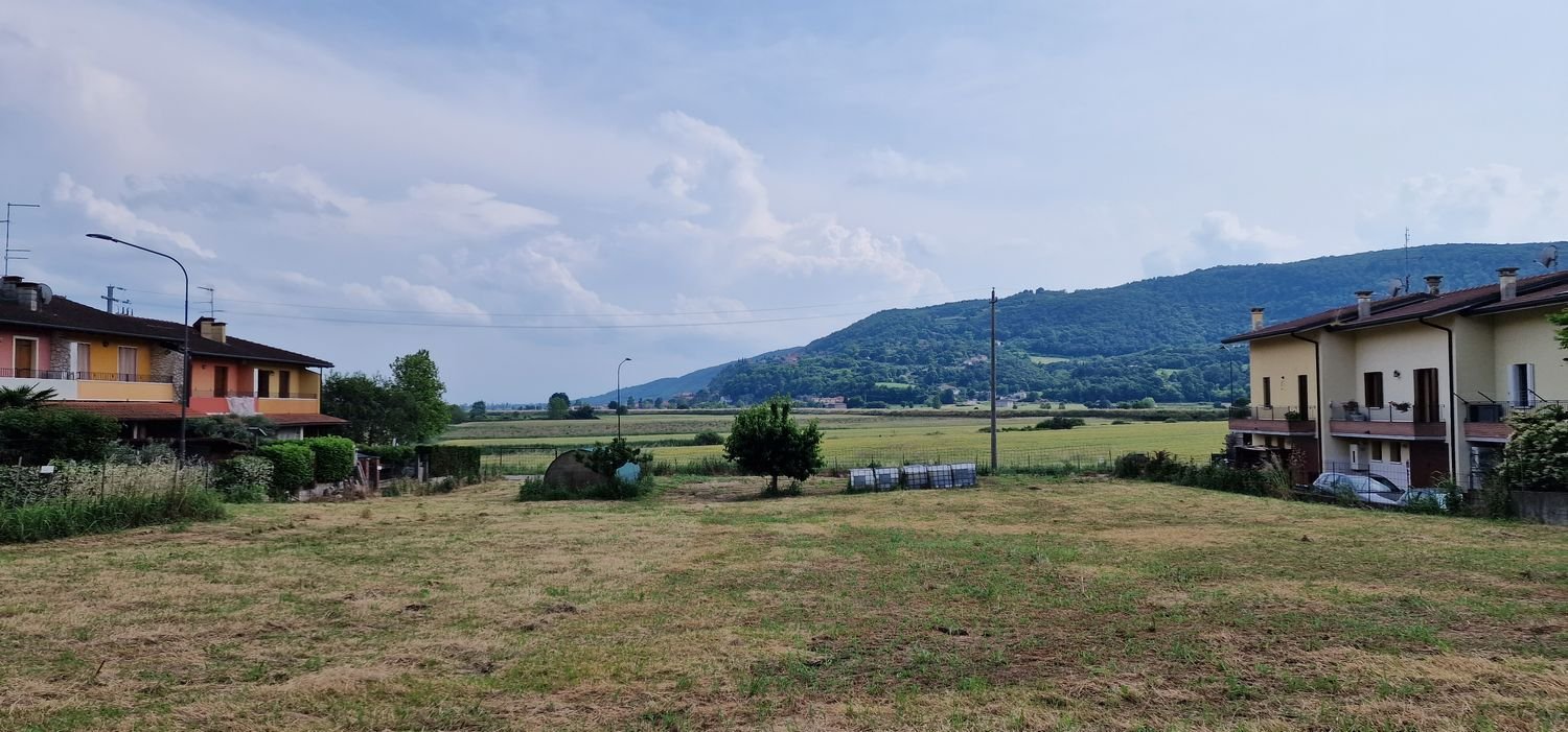 Grundstück in Val Liona, Italy 1480m², Nr. 256264