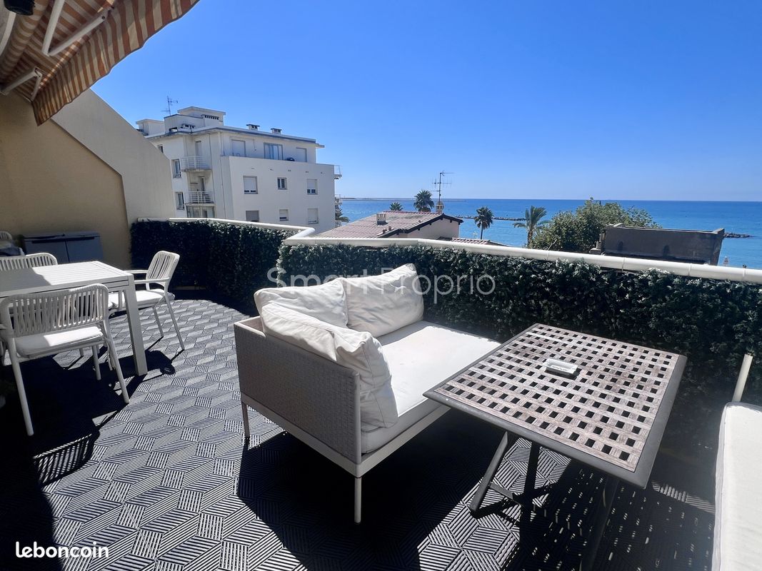 Apartamento de 3 dormitorios en Saint-Laurent-du-Var, France No. 342549