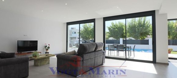 5 bedrooms House in Empuriabrava, Spain No. 84559 27