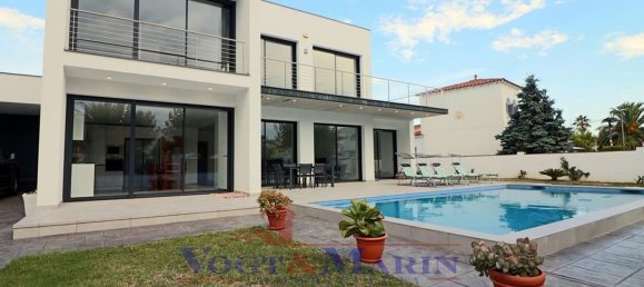 5 bedrooms House in Empuriabrava, Spain No. 84559 6