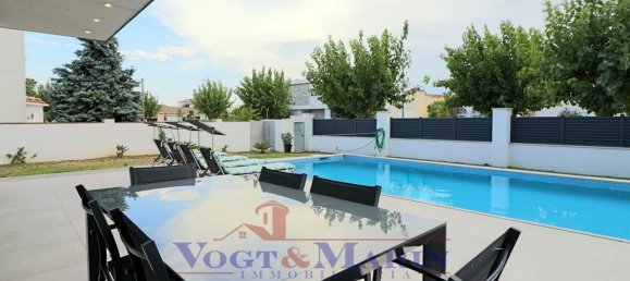 5 bedrooms House in Empuriabrava, Spain No. 84559 18