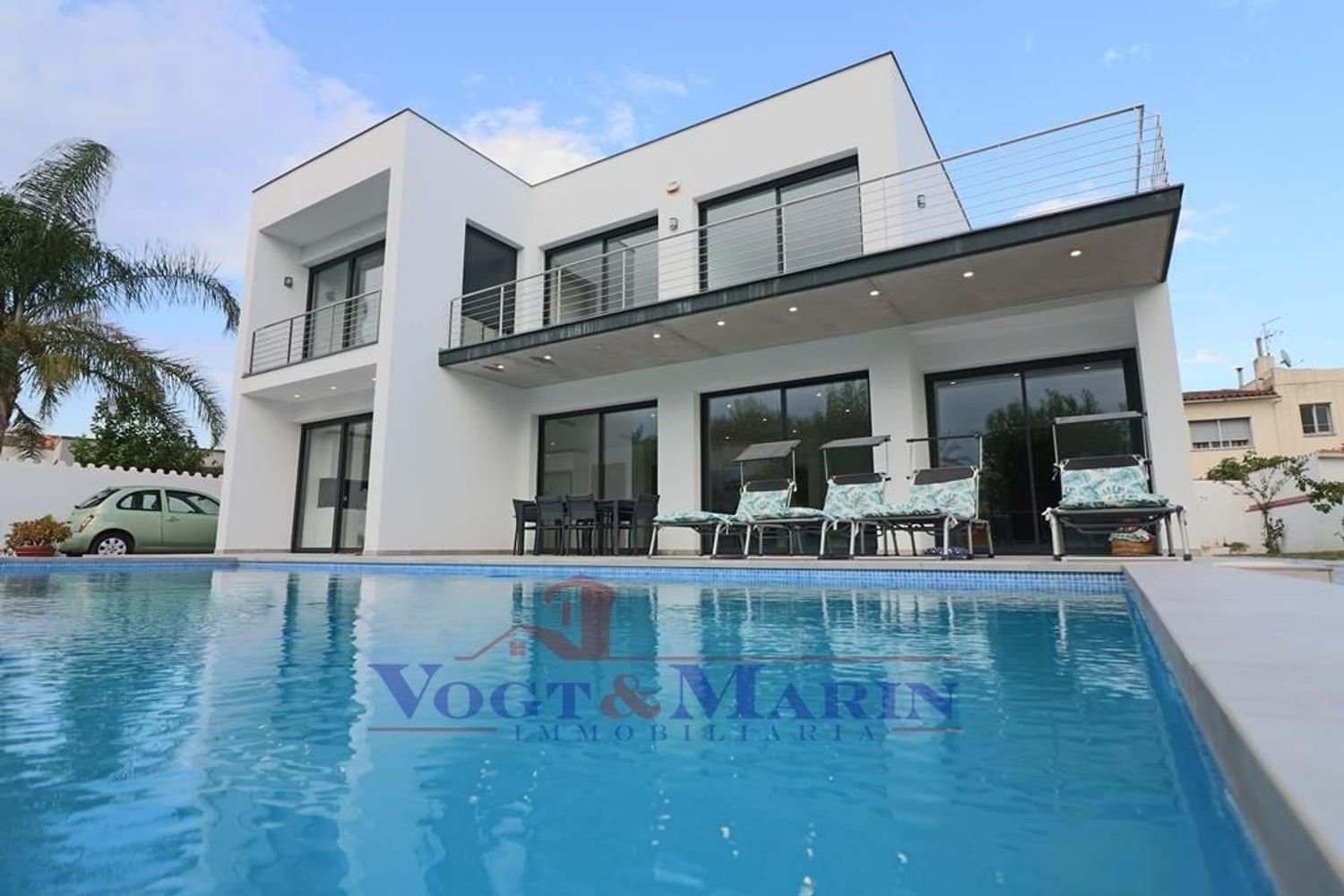 5 bedrooms House in Empuriabrava, Spain No. 84559