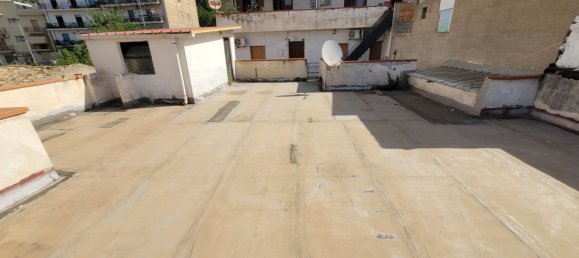 6 rooms House in Reggio Calabria, Italy No. 295643 22