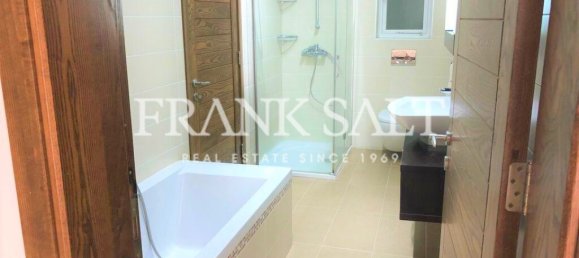 1 bedroom Apartment in Sliema, Malta No. 4620 6