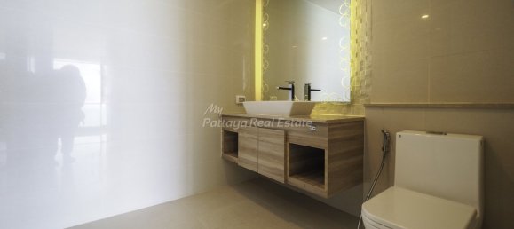 202m² Condo in Pattaya, Thailand No. 8326 8