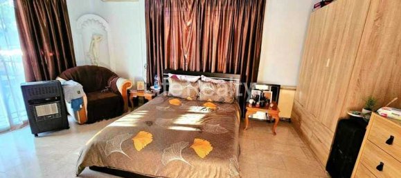 6 bedrooms House in Trachoni, Cyprus No. 10780 2