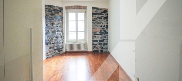 Apartamento de 2 dormitorios en Como, Italy No. 88337 7