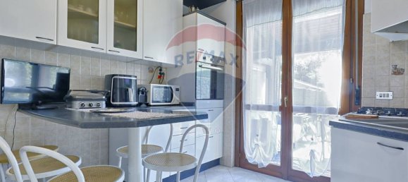 Вилла с 3 спальнями в Монца, Италия № 295509 16