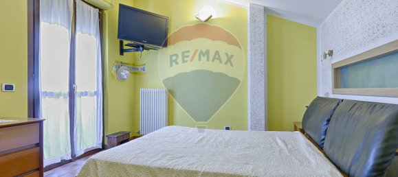 Вилла с 3 спальнями в Монца, Италия № 295509 41