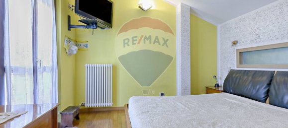 Вилла с 3 спальнями в Монца, Италия № 295509 44