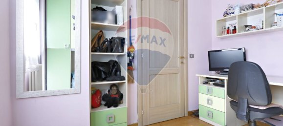 Вилла с 3 спальнями в Монца, Италия № 295509 32