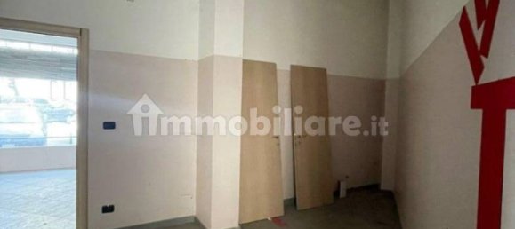 Imóvel comercial de 2 divisões em Asti, Italy N.º 68543 8