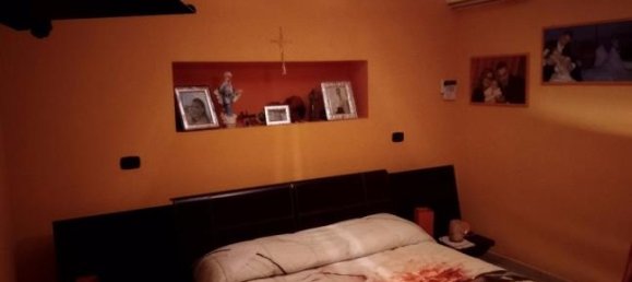 Дом с 5 комнатами в Чистерна Ди Латина, Италия № 253630 2