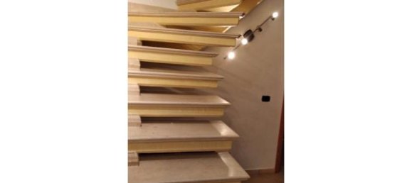 Дом с 5 комнатами в Чистерна Ди Латина, Италия № 253630 3