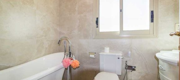 4 غرف نوم عقار تجاري في Agios Athanasios, Cyprus رقم 13455 16